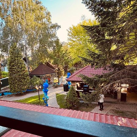 Pensiunea Waldor Bacău Extérieur photo